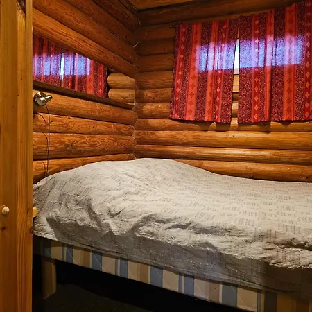 Nyaraló Koivurannan Lomamoekit Kataja *